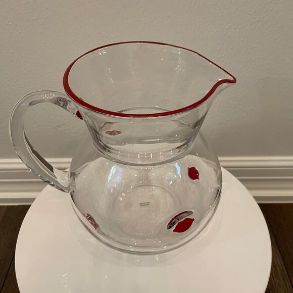 Hearts & Kisses Valentine RED LIPS Glass Pitcher 10in Viral Tik Tok New - Picture 4 of 16